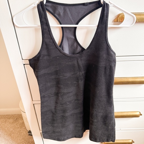 Lululemon Camo racer back - Picture 1 of 3